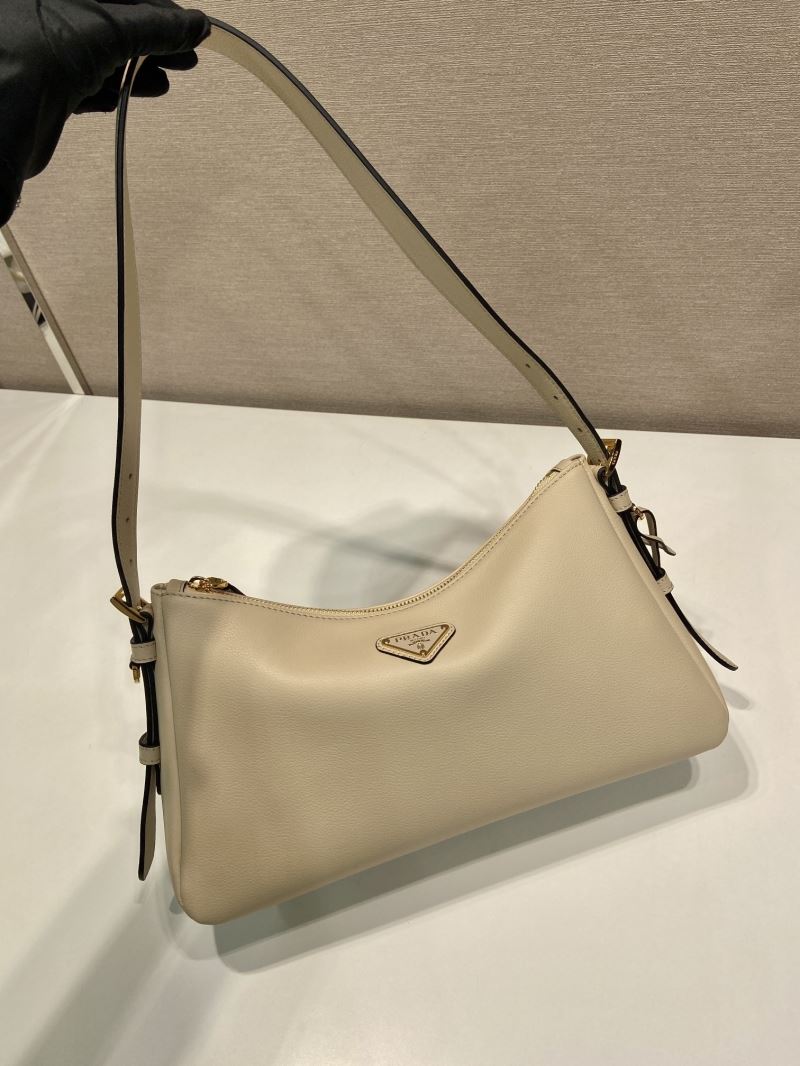 Pra*a hobo bags